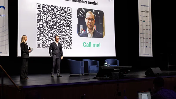 Fabian Schmidt bei einem Vortrag