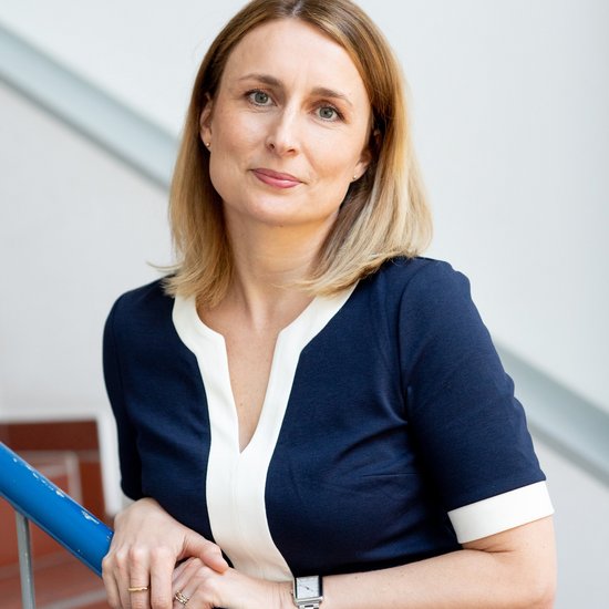 Zur Akademisierung der Pflege: Gastbeitrag zum internationalen Tag der Pflegenden von Prof. Margareta Halek