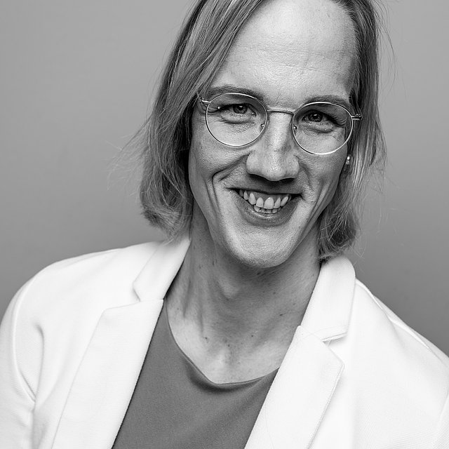 „Ein Name schafft Identität“