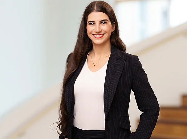 Porträtbild von Elisa Mura.