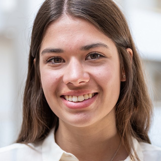 Warum Wirtschaft weiterdenken? Management-Studierende im Gespräch (4)