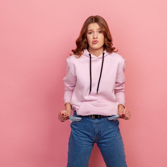 Student:in sein und Energie sparen - Ihr habt ja wohl die Lampen an!