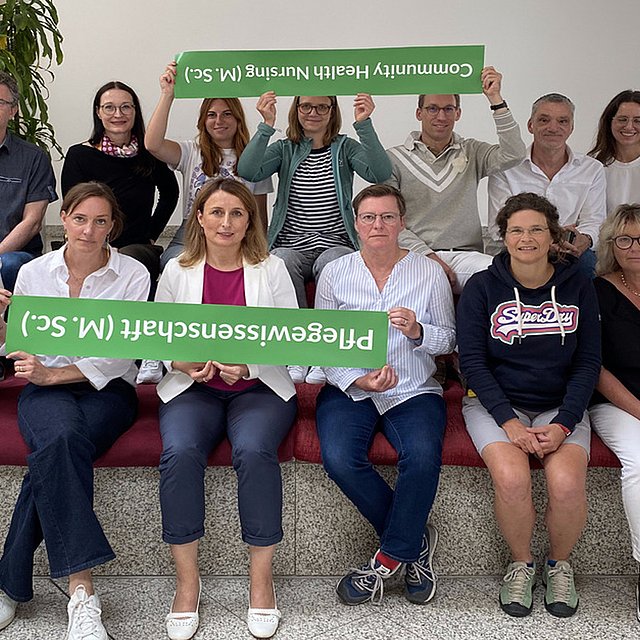 Welt-Alzheimertag 2023: "Demenz – die Welt steht Kopf"