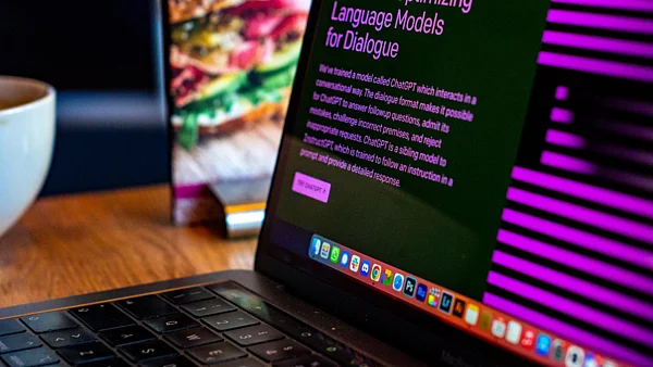 Chat GPT auf einem Laptop