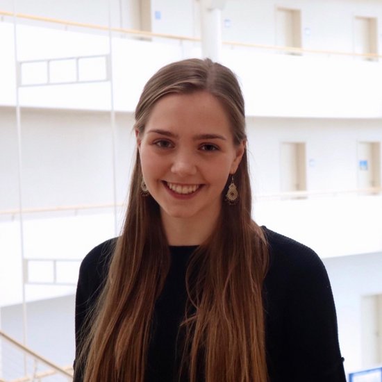 Zusammendenkerin Franziska Klage über ihr Philosophie, Politik und Ökonomik-Studium