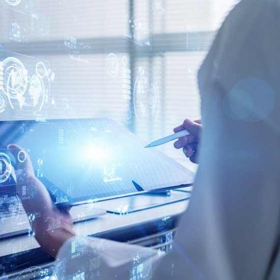 Interdisziplinäre Forschung zur Digitalisierung im Gesundheitswesen an der UW/H