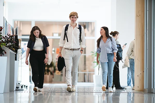 (Foto: UW/H I Johannes Buldmann)