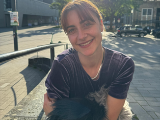 Porträtbild Cara Wegerer